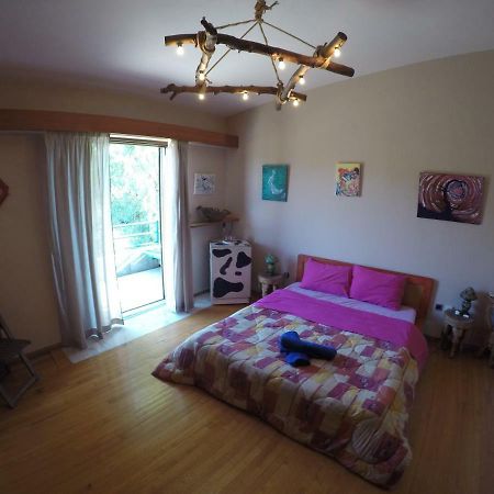 Relax In 'Crazy Farm' Villa Asprokhorion Екстериор снимка